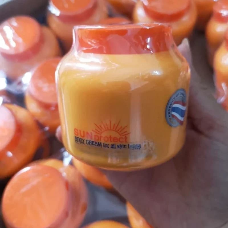 Thai Lichaam Voedende Crème Voetverzorging Vitamine E Body Lotion Diep Hydraterende Crème Die Kan Worden Gebruikt Op Het Gezicht En Lichaam