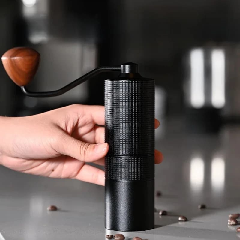 Handmatige koffiemolen CNC Professioneel roestvrij staal Diamant Verstelbare handmatige braam Koffiebonenmolen Espresso malen
