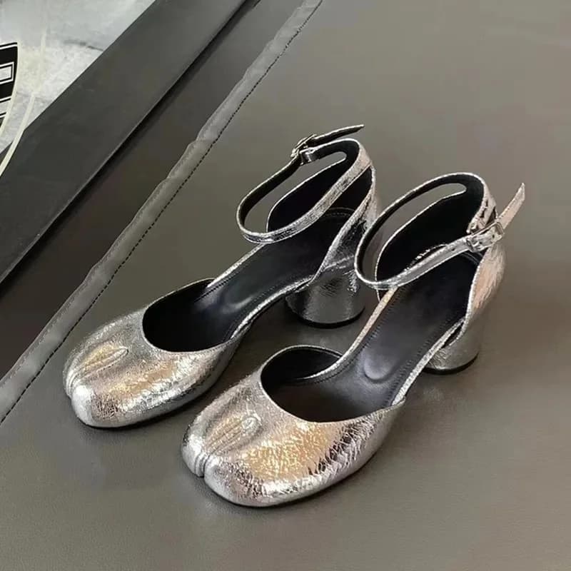 Mode Split teen Lakleer Tabi Vrouwen Pompen Zomer Herfst Enkelbandje Mary Janes 6 cm Dikke Hoge hakken Meisjes Studenten Schoenen