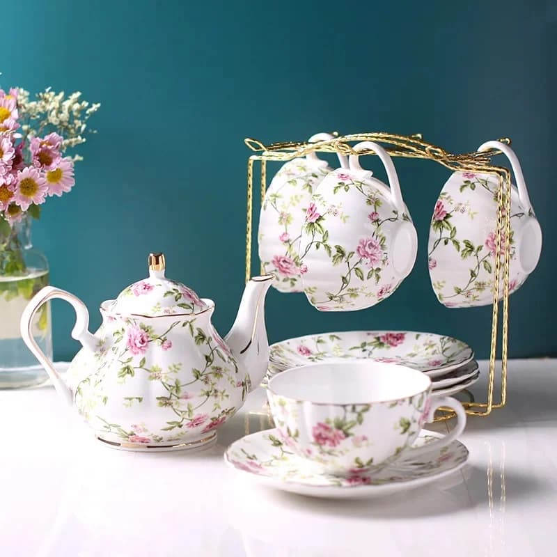 Europese Koffiekoppen Vrouwelijke Kleine Luxe Huishoudelijke Eenvoudige Elegante Mooie Kleine Verse Keramische Bloem Kopje Thee