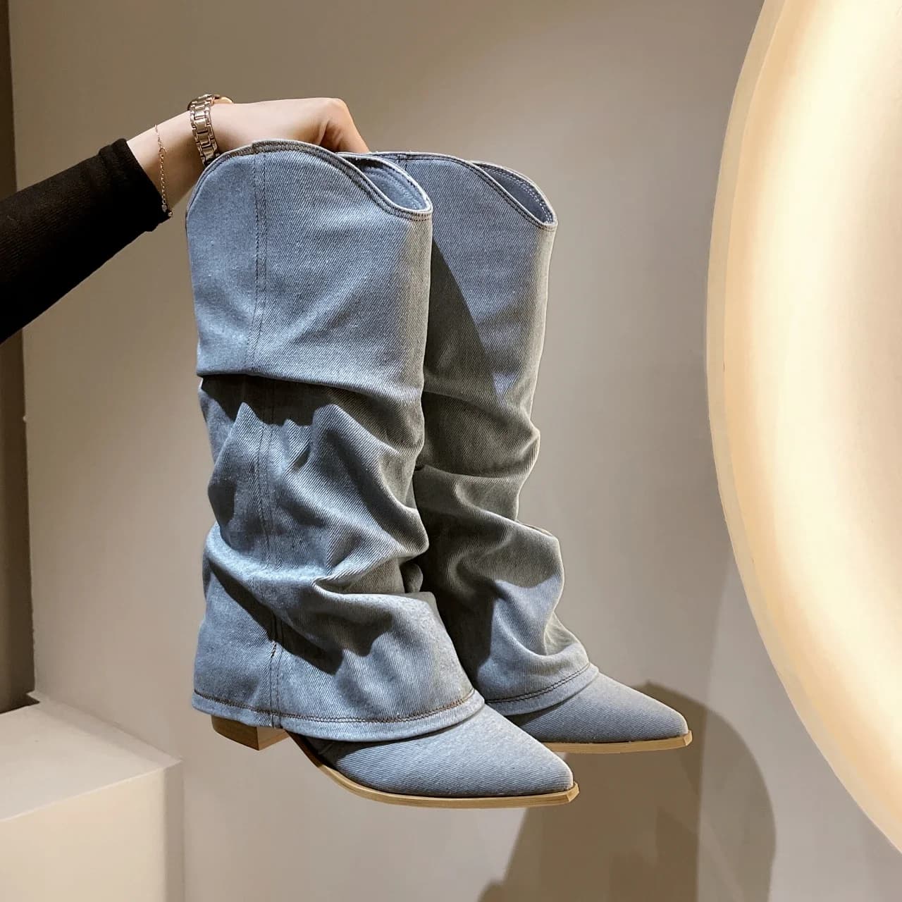 2023 Nieuwe Knie Hoge Ridder Laarzen Puntige Neus Chelsea Laarzen Vrouwen Schoenen Herfst Winter Merk Gladiator Goth Sneeuw Motorlaarzen