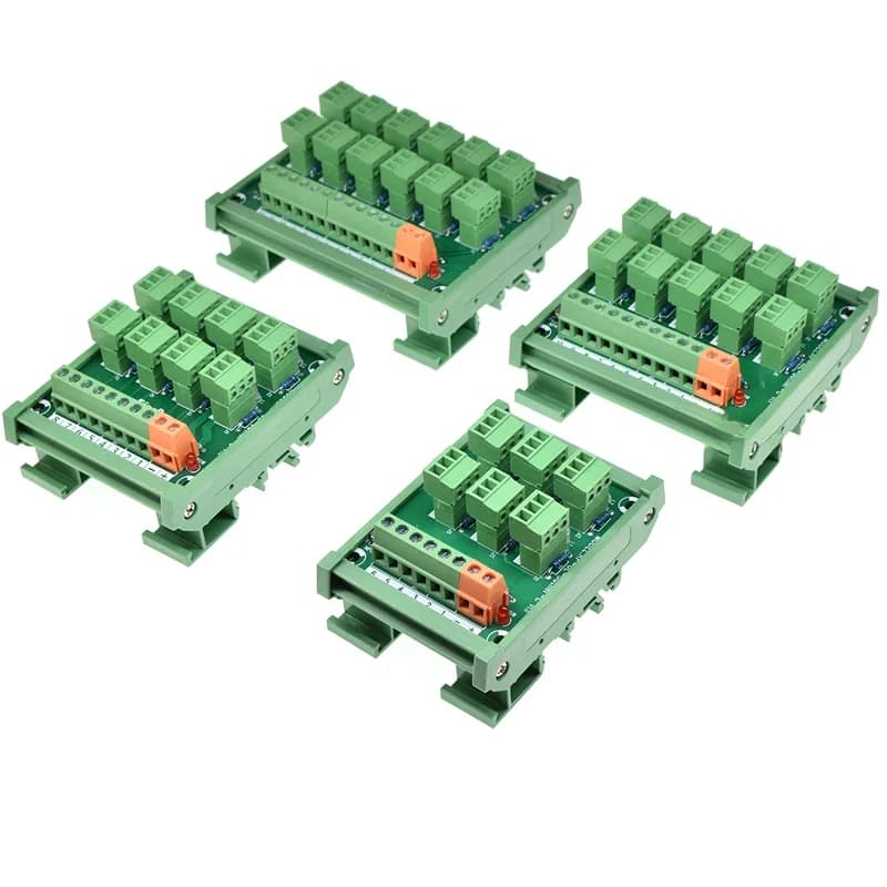 1PCS Drie-draads Plc Ingangsmodule 4 6 8 10 manier Naderingsschakelaar Sensor Klemmenblok Optische Conversie Board voor NPN/PNP