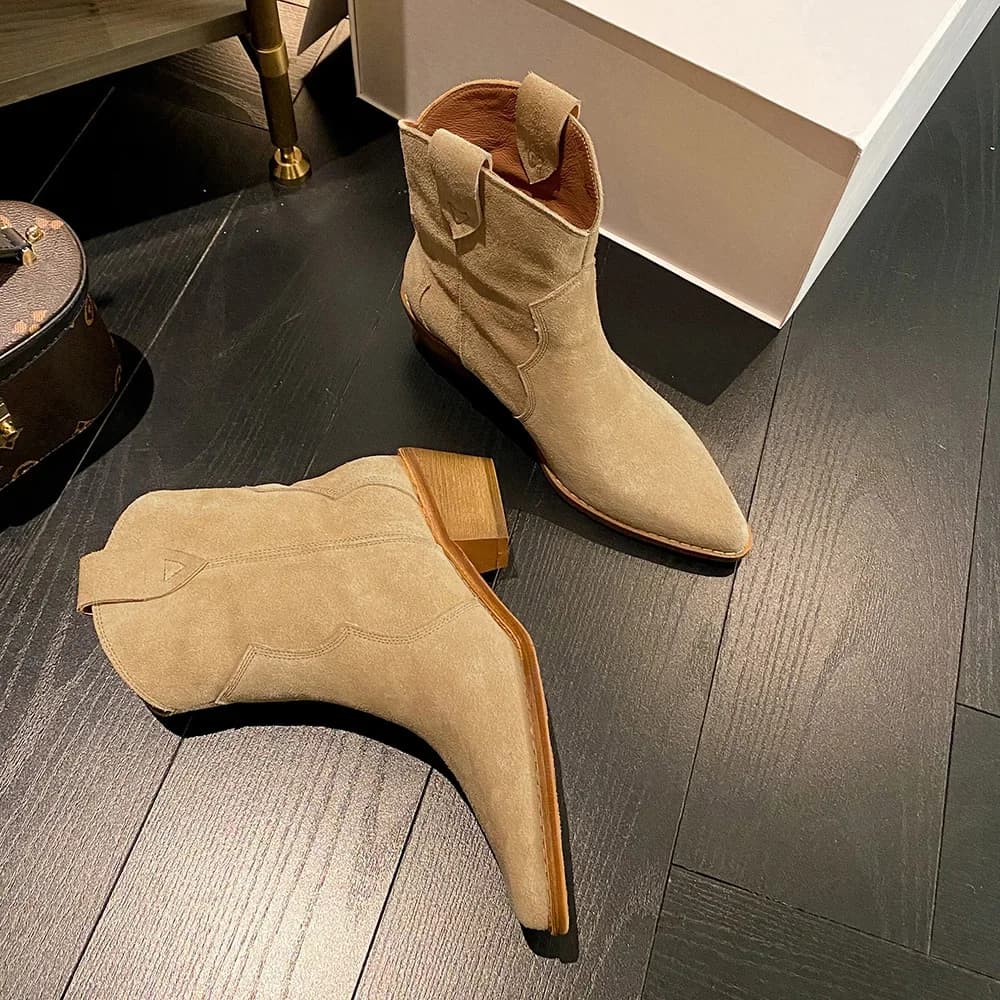 2022 Winter Klassieke Chelsea Laarzen Voor Vrouw Koe Suede Puntige Teen Sleehak Enkellaarsjes Eenvoudige Comfortabele Cowboy Laarzen Vrouwelijke