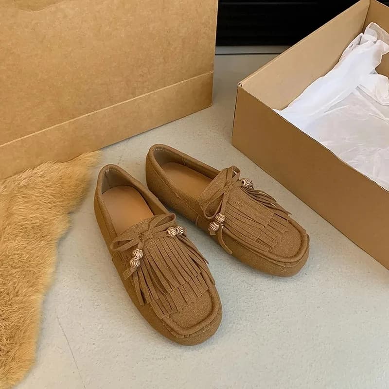 Dames Mode Enkele Schoenen Herfst Nieuwe Ronde Hoofd Diepe Mond Franje Vlinderknoop Zachte Zool Antislip Enkele Schoenen