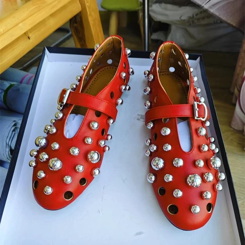 Nieuwe Klinknagel Ronde Hoofd Platte Schoenen Oranje Lederen Sandaal Gesp Ballet Sandaal Zilver Holle Mary Jane Schoenen Lippenstift Sleutelzak 34-45