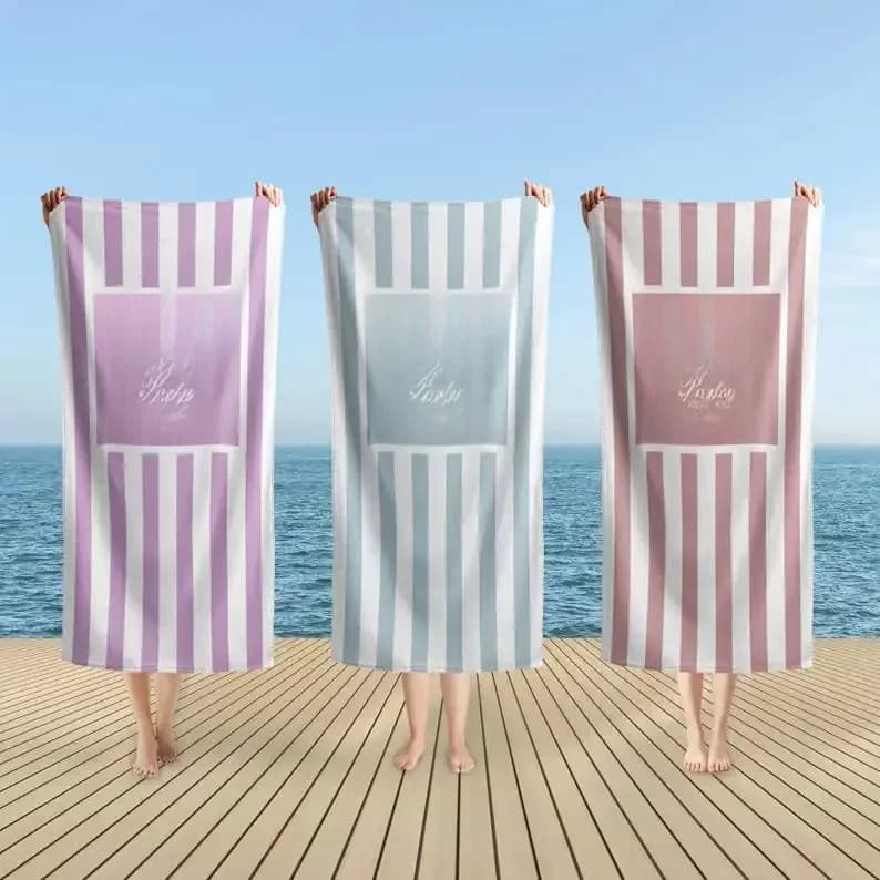 Gepersonaliseerde strandlaken vrijgezellenfeest cadeau, strand vrijgezellenfeest badhanddoek, aangepaste feestartikelen, vrijgezellenfeest geschenken