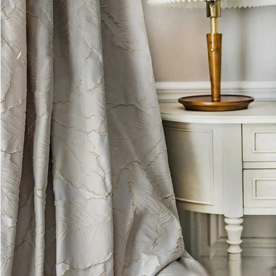 Luxe Jacquard Reliëf Gouden Blad Blauw Verduisteringsgordijnen voor Woonkamer Slaapkamer Hoge Precisie Beige Rideaux Pour Le Salon