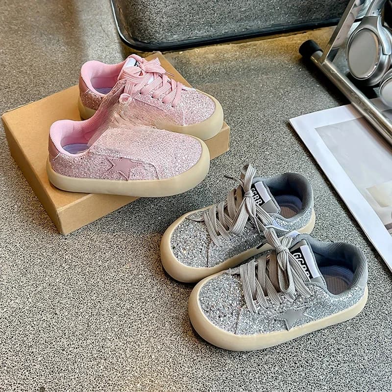 Sneakers Kids Zomer Nieuwe Jongens Meisjes Sport Mesh Schoenen Casual Board Schoenen Lederen Zachte Zolen Kinderen Kleine Witte Schoenen