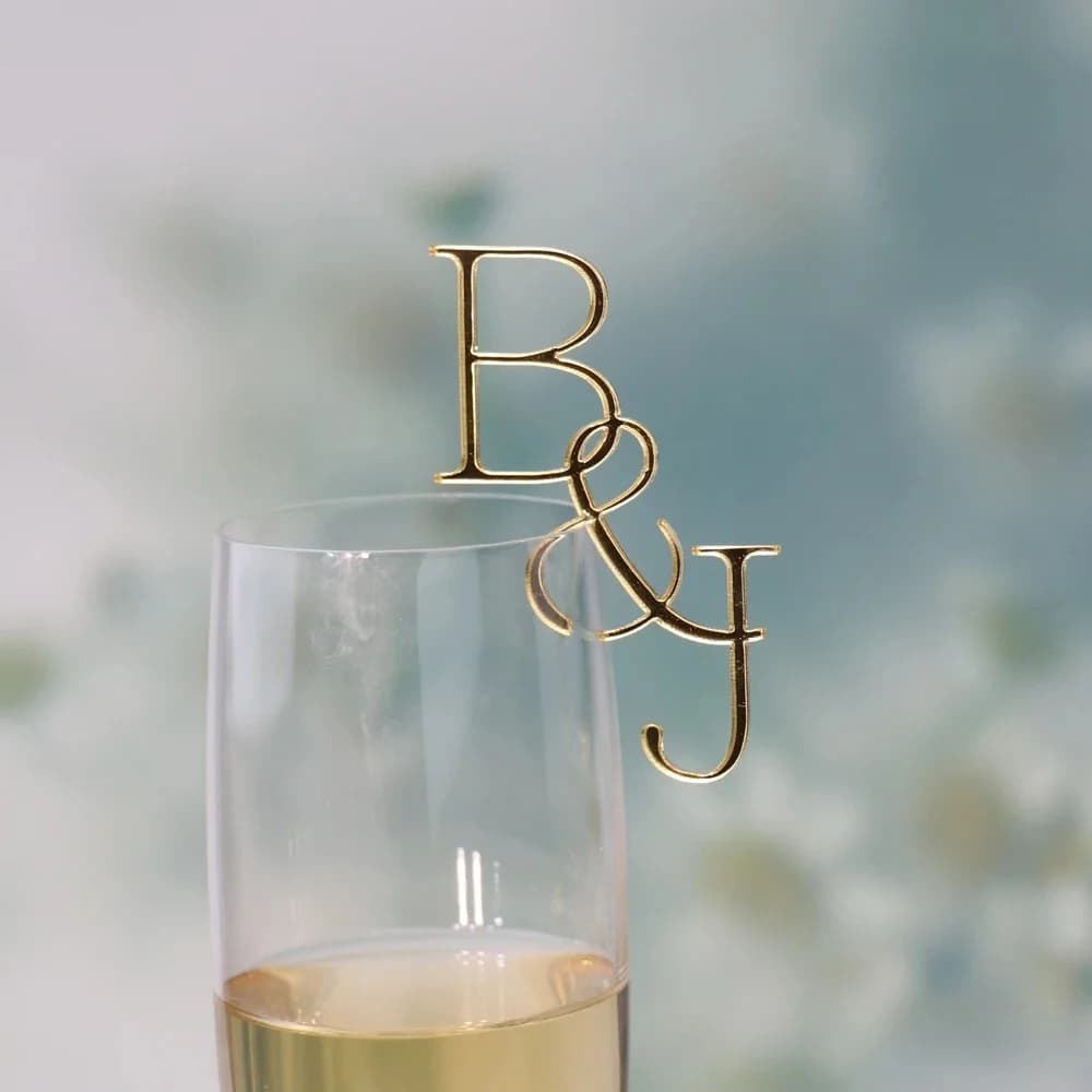20/50/100Pcs Gepersonaliseerde Bruiloft Initial Drink Tags Glazen Topper Drank Roerders Custom Roerstokken Verjaardag Drank Charmes