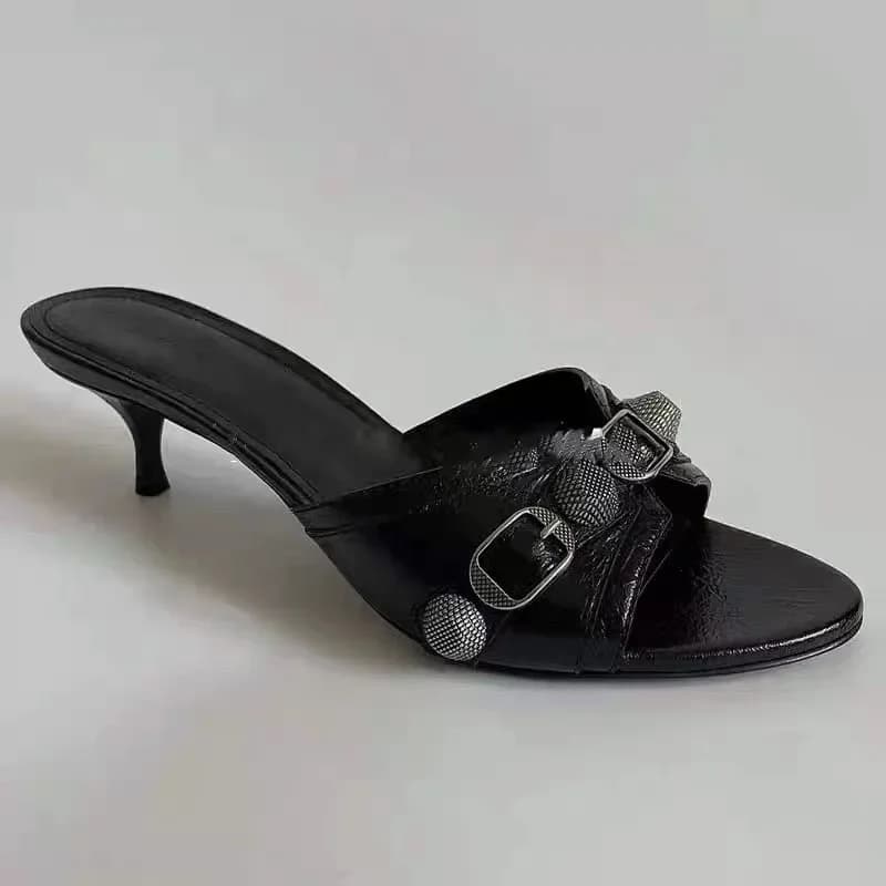 Hoge hak pantoffels dames nieuwe Europese en Amerikaanse veelzijdige, comfortabele en modieuze forensandalen damessandalen