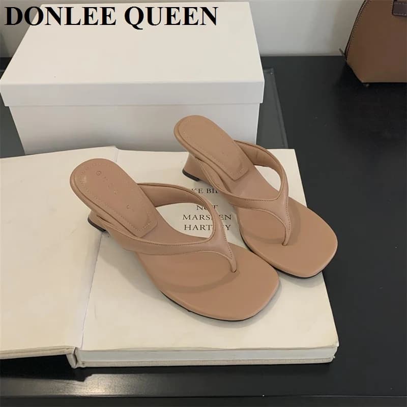 Modemerk Sleehak Slipper Slides Vrouwen Clip Teen Slippers Smalle Band Sandalen Schoenen Casual Vrouwelijke Slipper Sandalia Mujer