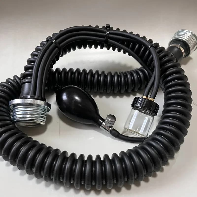 Speciale luchtwegkatheter met metalen connector