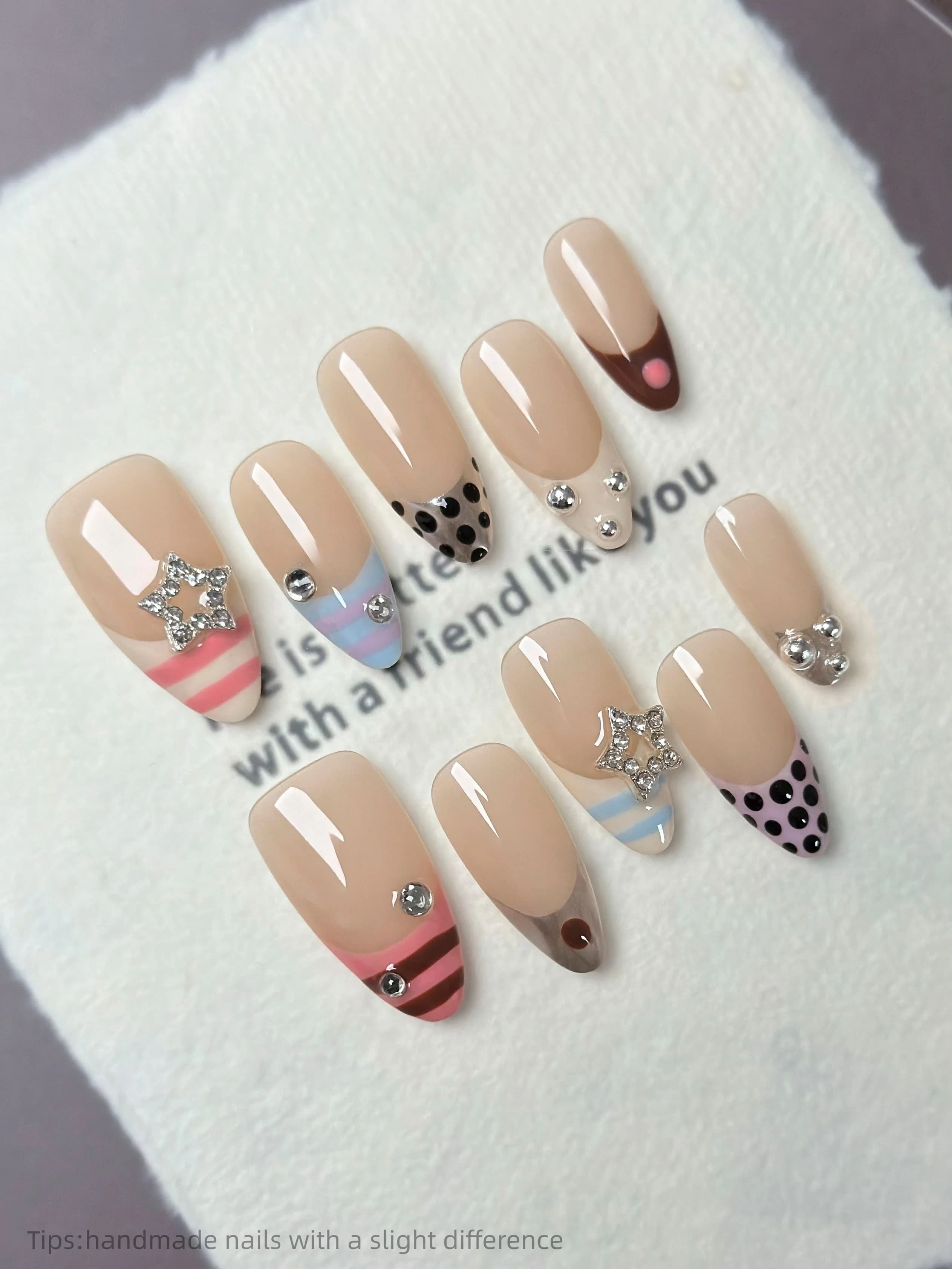 10 stuks handgemaakte nude strass-streep opzetnagels amandelvormige lange zoete trendy nepnagels sterdecoratie valse nagels