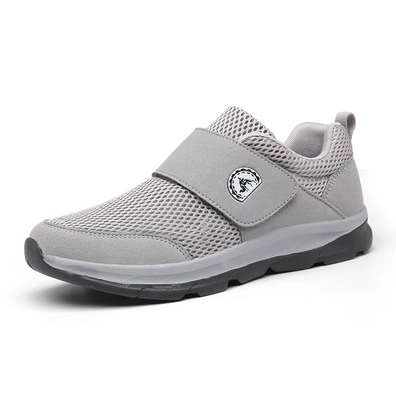 Nieuwe Lente Ademend Mesh Oude Herenschoenen Steken Klittenband Voet Mesh Doek Stap Schoenen Zachte Zool Herenschoenen Zomer Casual