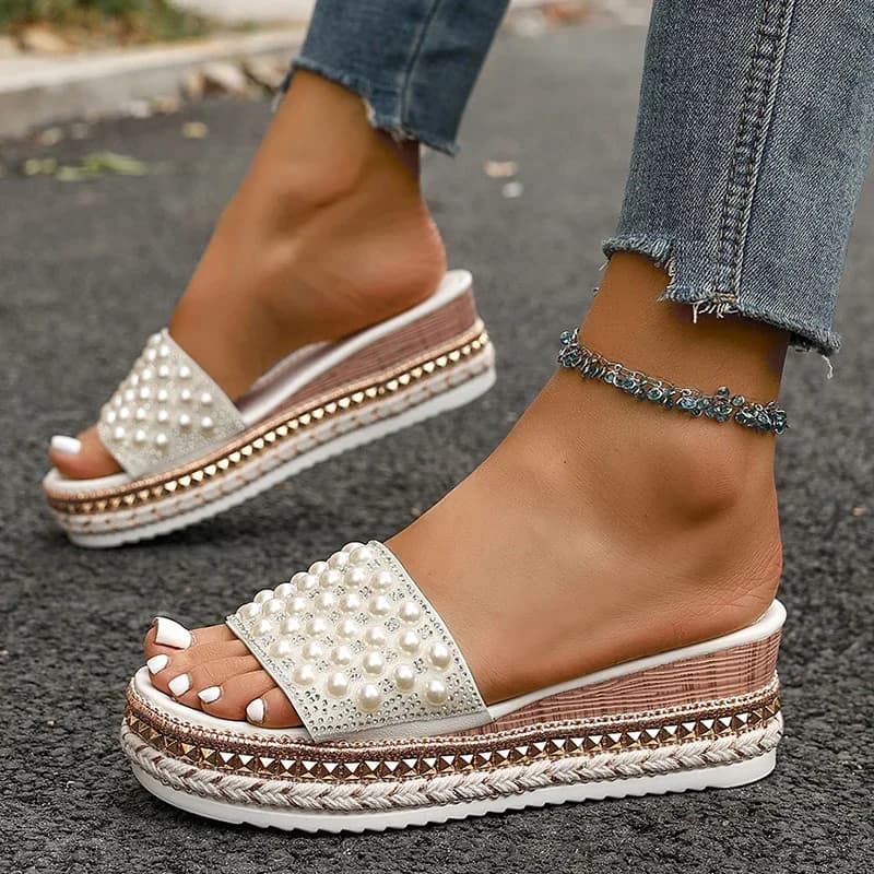 Glanzende Kristallen Parel Platform Slippers Damesmode Klinknagel Decor Sleehak Sandalen Vrouw Zomer 2025, Antislip Dikke Zool Strand Slides