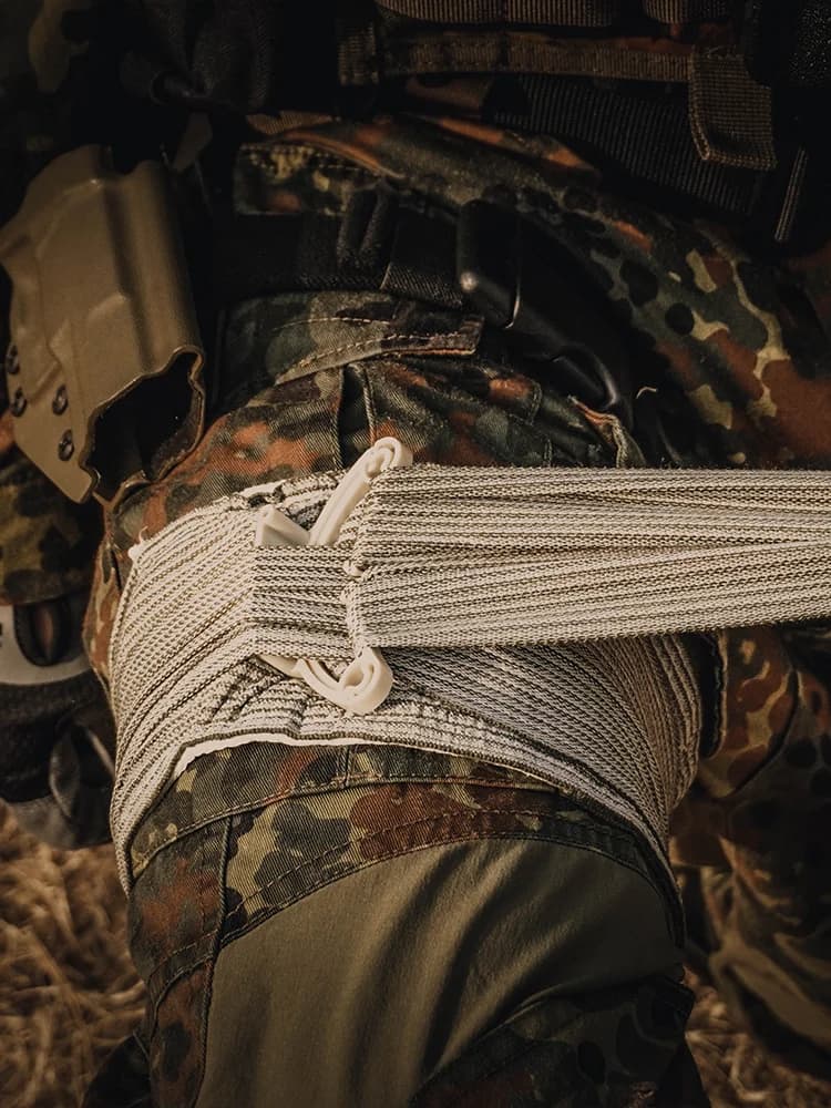 RHINO RESCUE 6-inch nooddrukverband, compressieverband voor gebruik buitenshuis en thuis.
