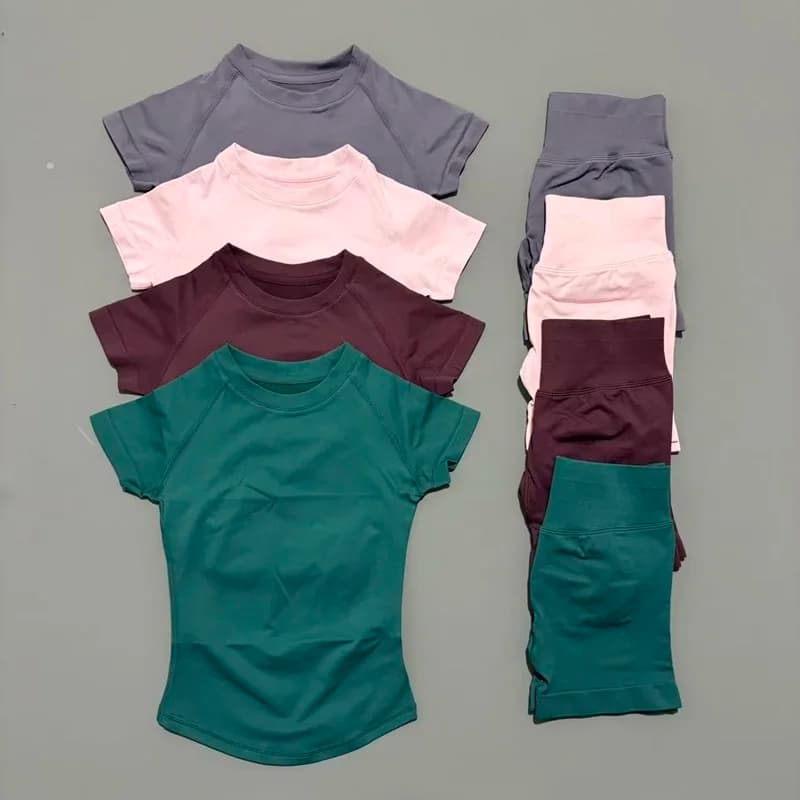 2-delige sportgymset voor dames, naadloos gebreide yogatop met korte mouwen, fitnessset, workout, hardlopen, sport, korte legging, pak