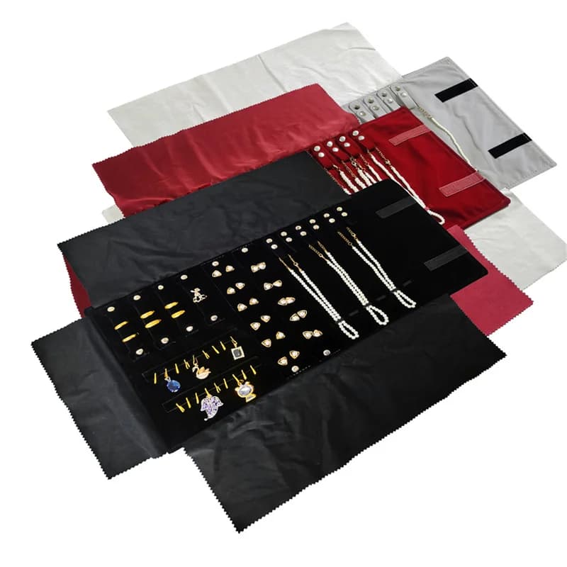 Reissieradenorganisator Draagbare fluwelen ring Oorbellen Hanger Kettinghouder Armband Draagtas Opvouwbaar rolzakje