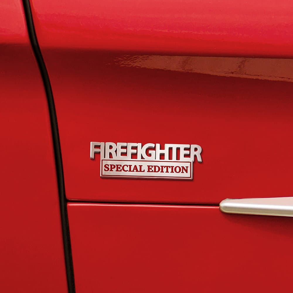 Gepersonaliseerde zelfklevende brandweerman auto embleem badge met teksten weerbestendige auto-accessoires geschenk voor brandweerman