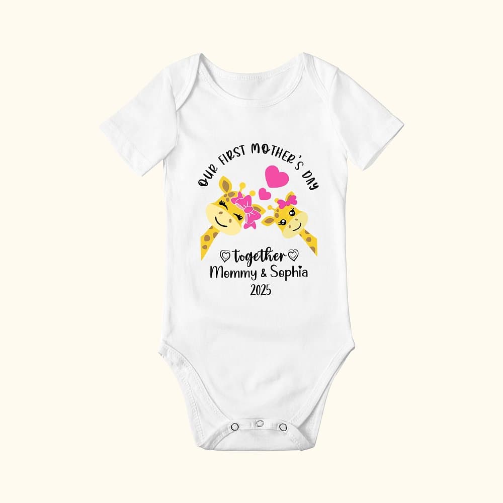 Gepersonaliseerde Onze Eerste Moederdag Samen 100% Katoenen Baby Onesie met Naam Schattig Giraffe Olifant Beer Koala Cadeau voor Pasgeborene