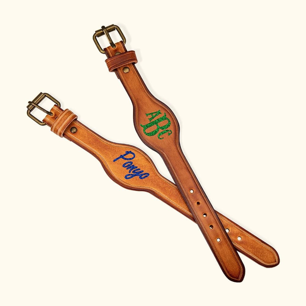 Gepersonaliseerde 2 stuks koeienhuid lederen zadel stijgbeugel Hobbles met glinsterende monogram naam verjaardag paardrijden cadeau voor