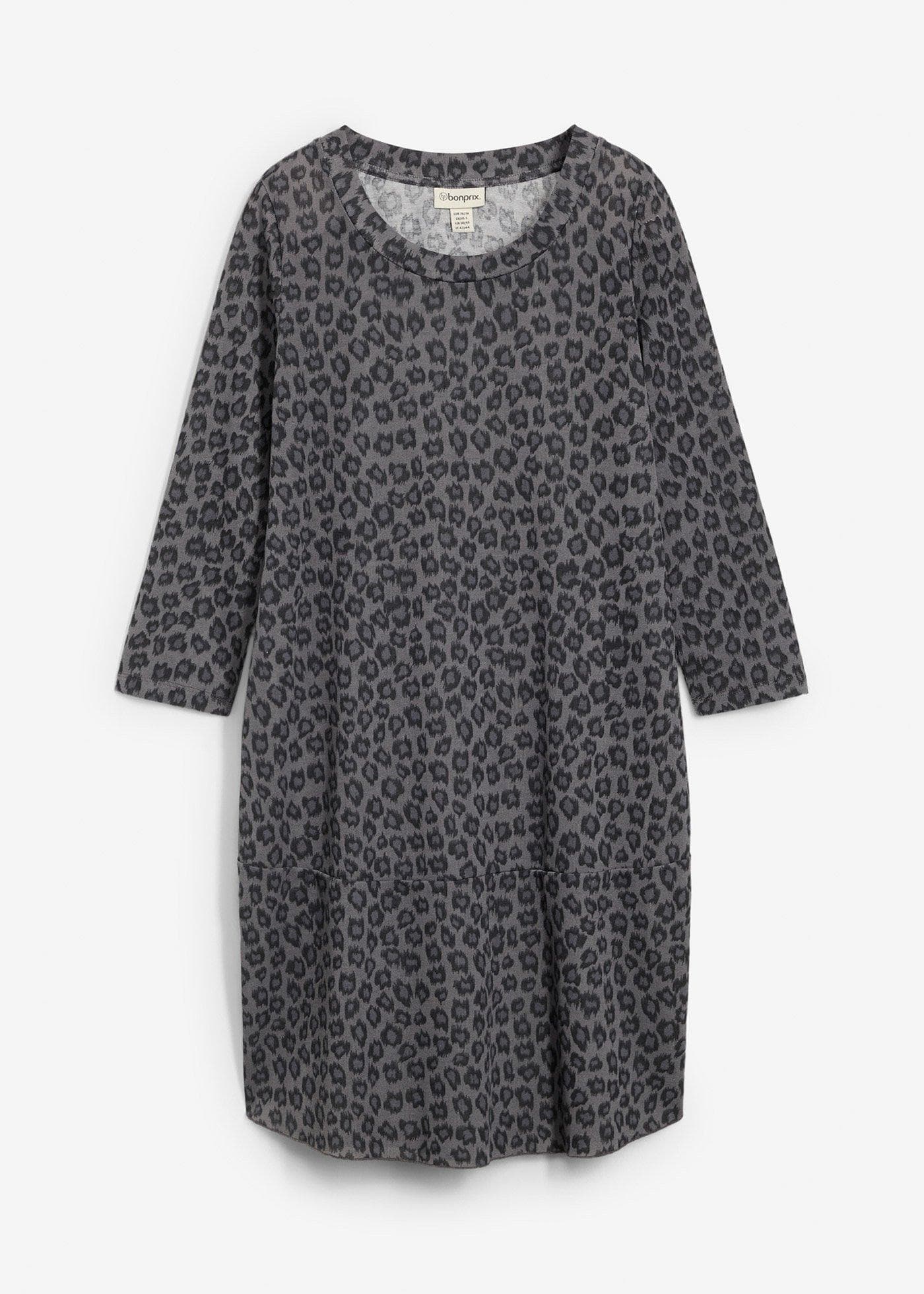 Kortes shirtjurk in een gebreide look