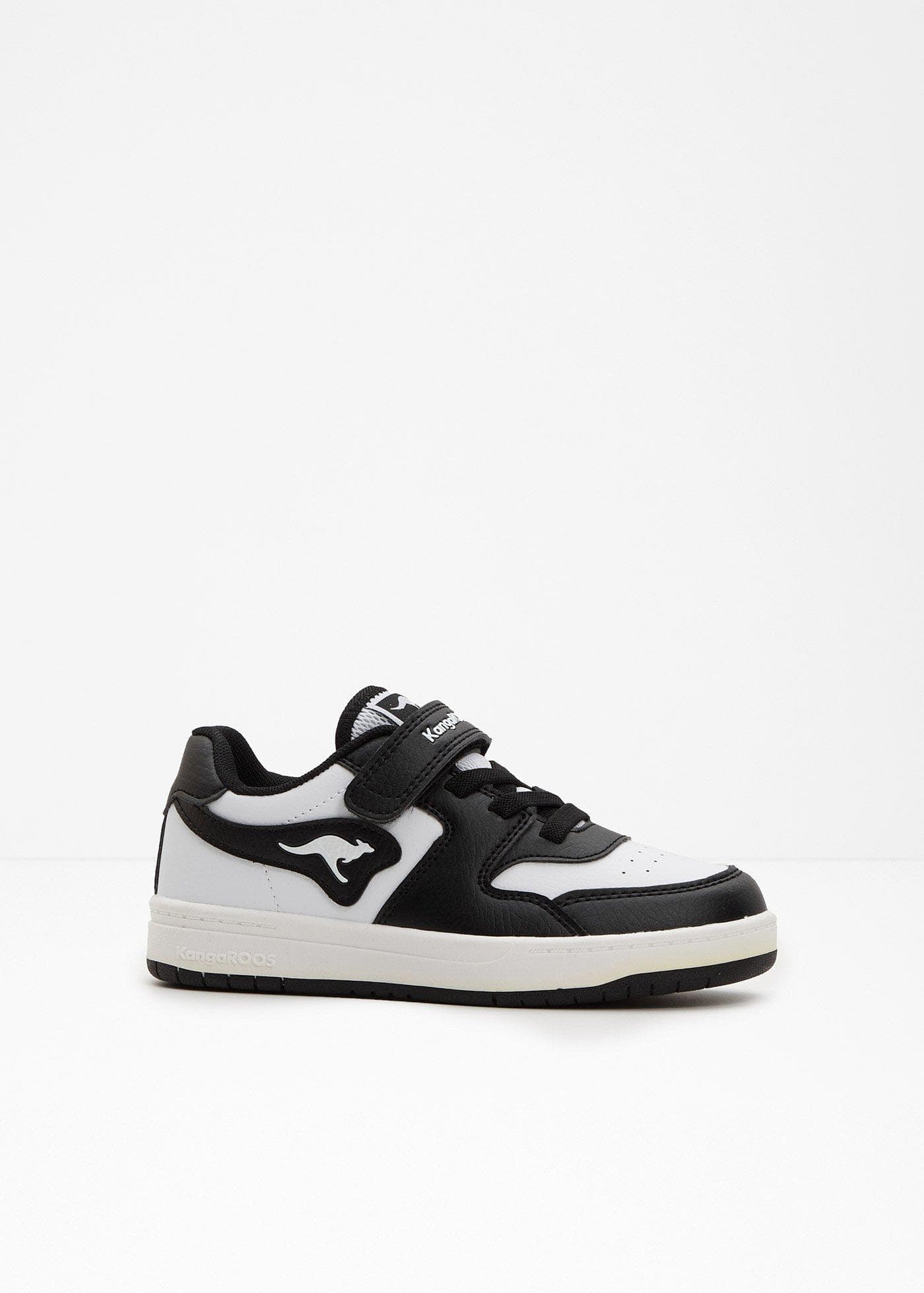 Kangaroos sneakers