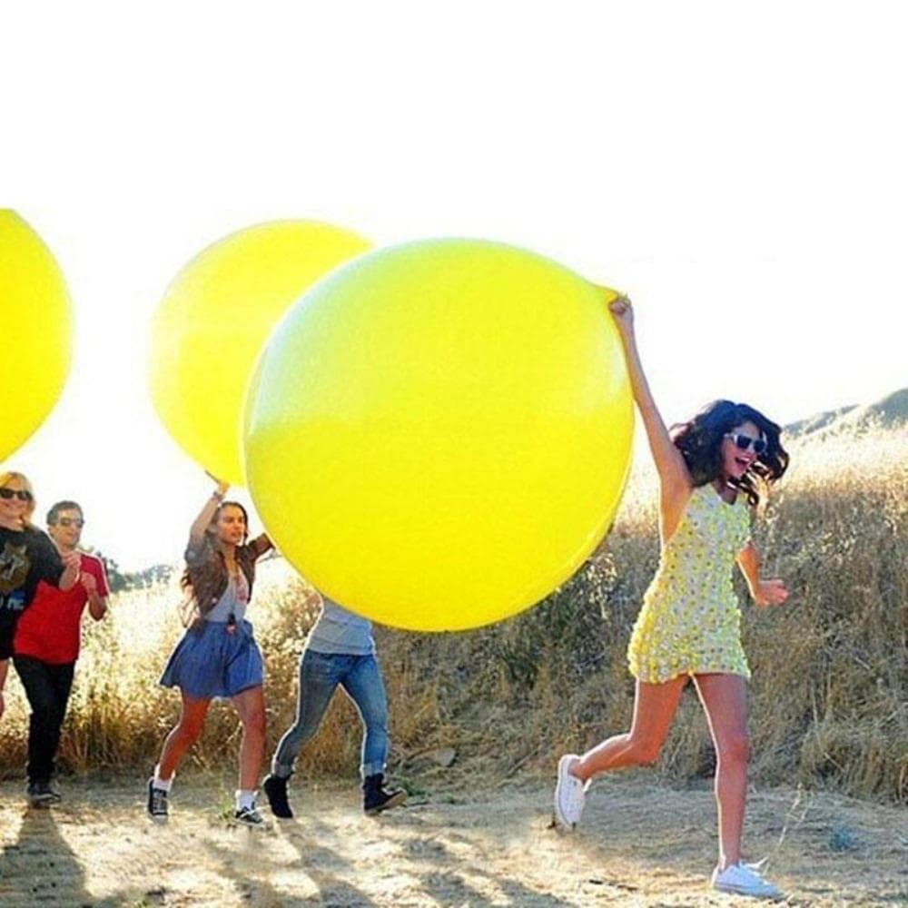 Grote Latex Ballon voor Feestdagen, Diameter 36 Inch. Kleuren: Geel, Goud, Rood, Wit, Zwart, Blauw, Roze, Zilver lichtbruin