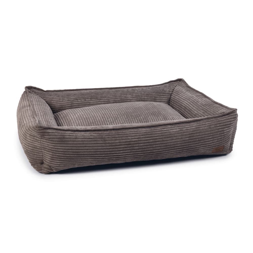 Designed by Lotte Ligmand Ribbed Bruin 95 x 80 x 23 cm