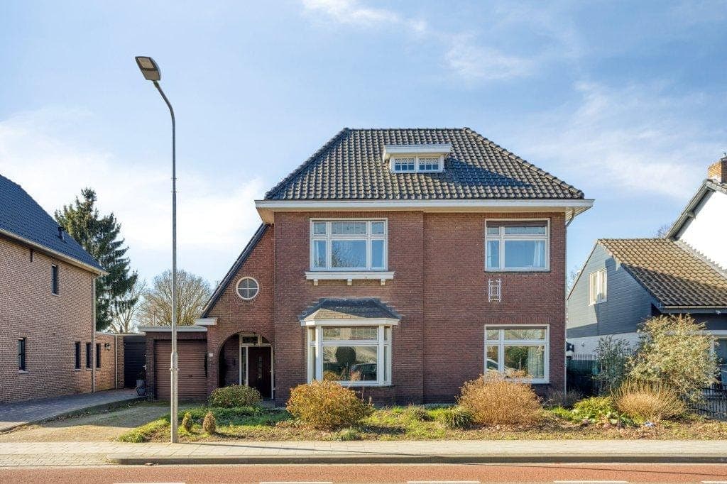 House in Baexem - 221 m²