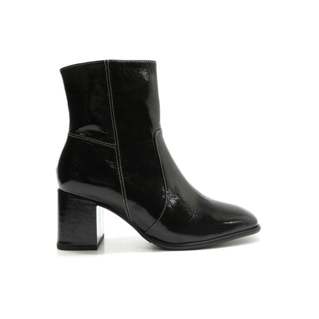 Piedi Nudi Desire2lak