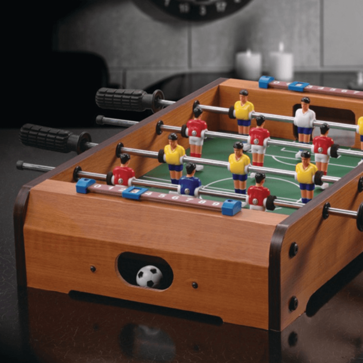 Mini Voetbaltafel - Hout - 51 x 31 cm - Compact Tafelvoetbal