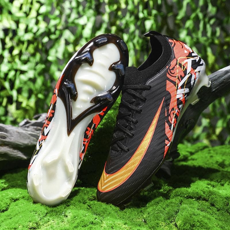 2025 Mode Heren Voetbalschoenen Lage Top Ademende Voetbal Schoenen Antislip Futsal Trainings Sneakers Buiten Enkel Zonder Noppen Socc cm wit