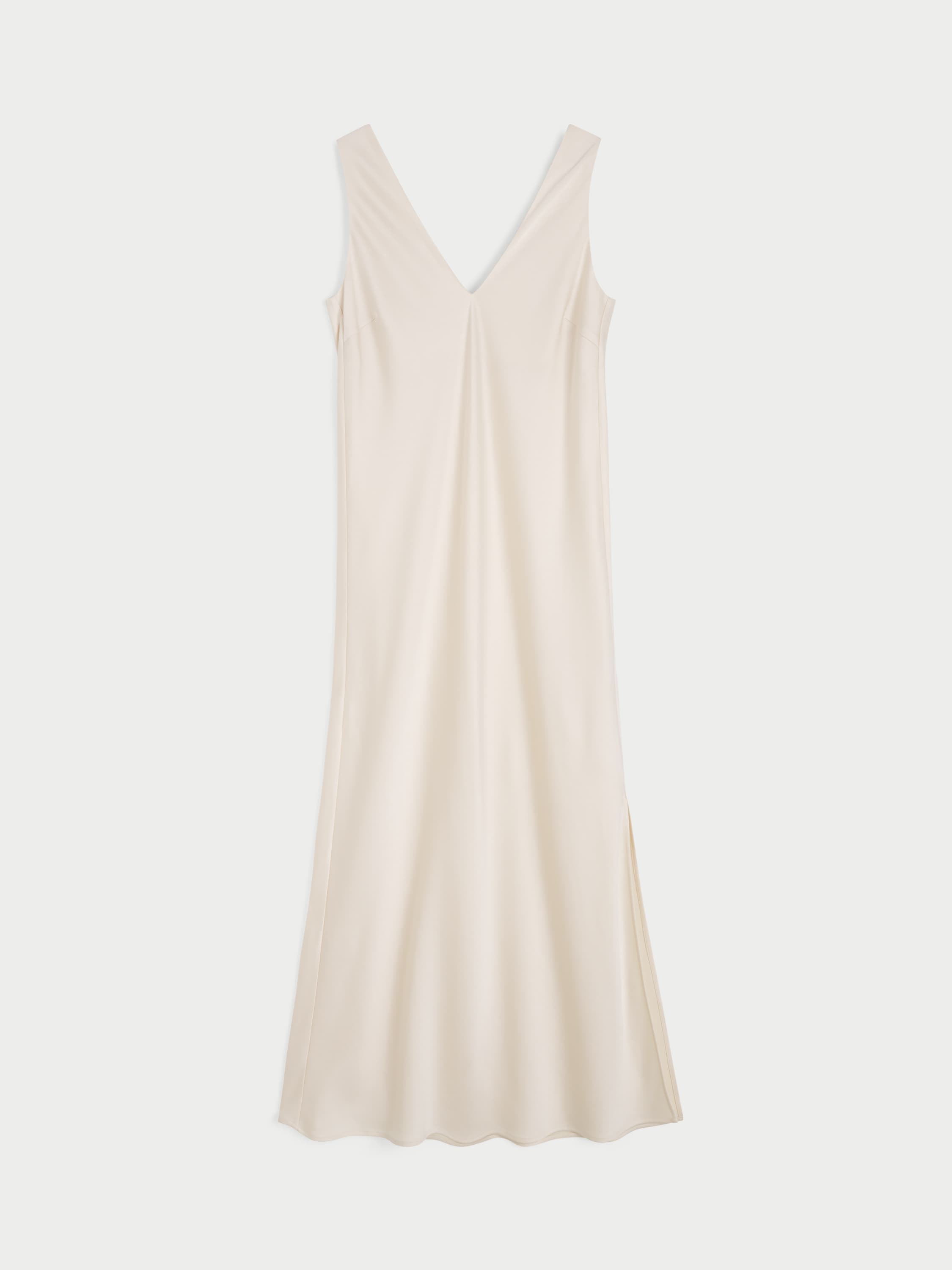 EXCLUSIVE: Levita maxi dress