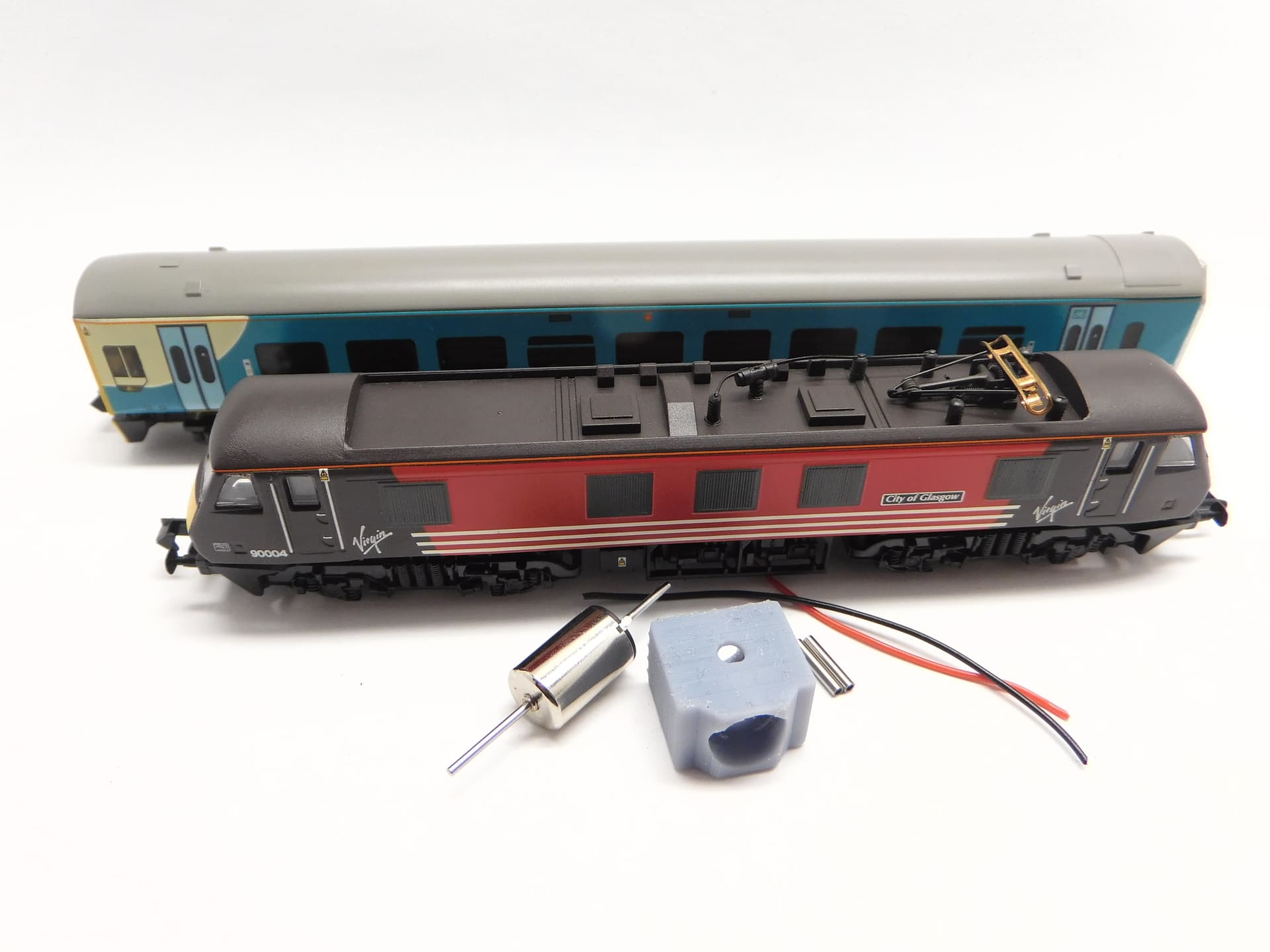 Micromotor NG004 Graham Farish Spur N Class 25, 37, 40, 47, 55, 90, 91, 158 DMU, 159 DMU, 170 DMU - Split frame modellen